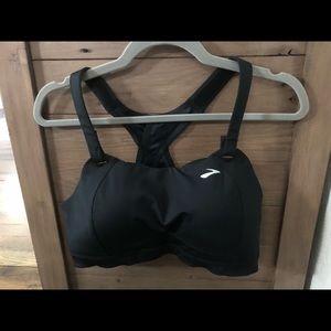 Brooks sports bra 36DD